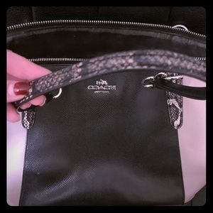 Coach market shoulder tote, two tone